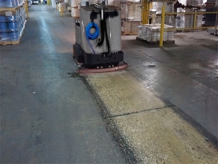 Using sweeping machines, auto-scrubber driers and rotary scrubbing machines