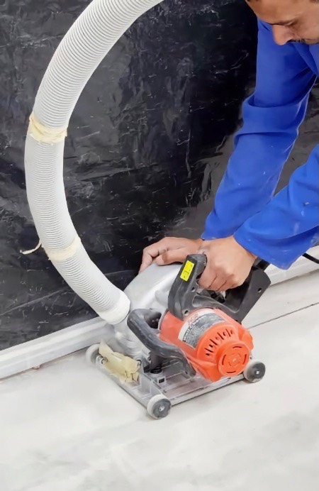 Preparation work epoxy and polyurethane coatings.