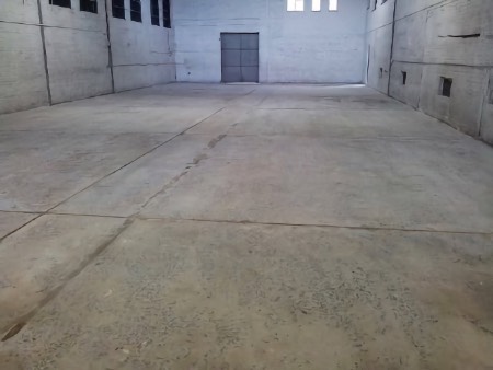 Grins, polish, anti-dusting hardener, and seal: Before.